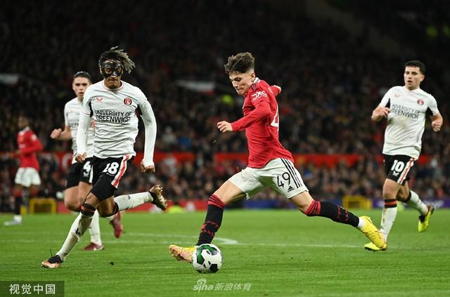 朱利亚诺在 朱利亚诺在